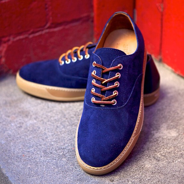 Hermosa Navy Suede And Gum Sole Sneaker Soletopia 9987