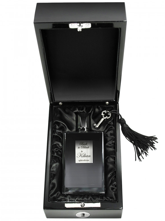 https://www.soletopia.com/wp-content/uploads/2013/02/aphrodisiac-perfume-for-men-back-to-black-by-kilian-dark-sweet-sexy-alluring-sensual.jpg