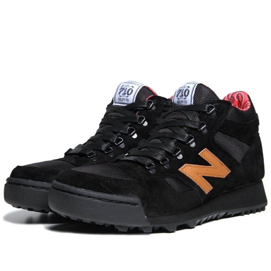 Very Appropriate for Streetwaear - New Balance x Herschel H710 & 420 ...