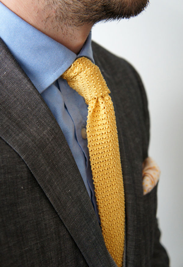 Golden Knit Tie | SOLETOPIA