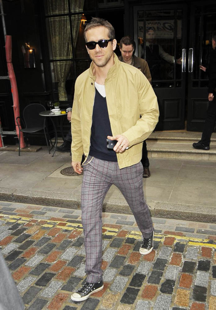 Ryan Reynolds in dress pants & chucks casual menswear | SOLETOPIA