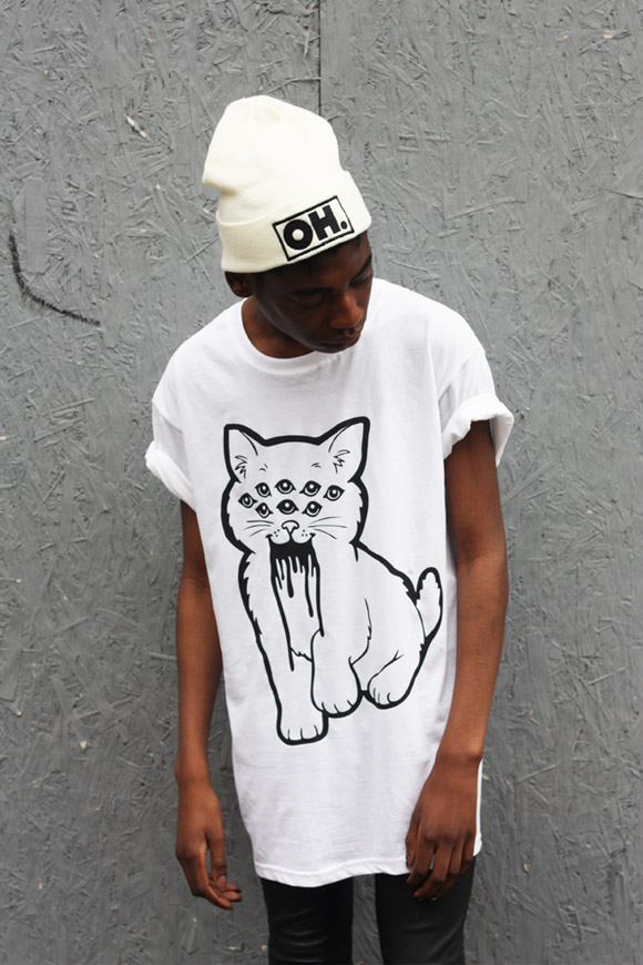 Oh Hell evil 8-eye cat t-shirt