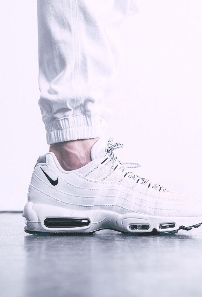 nike air max 95 white