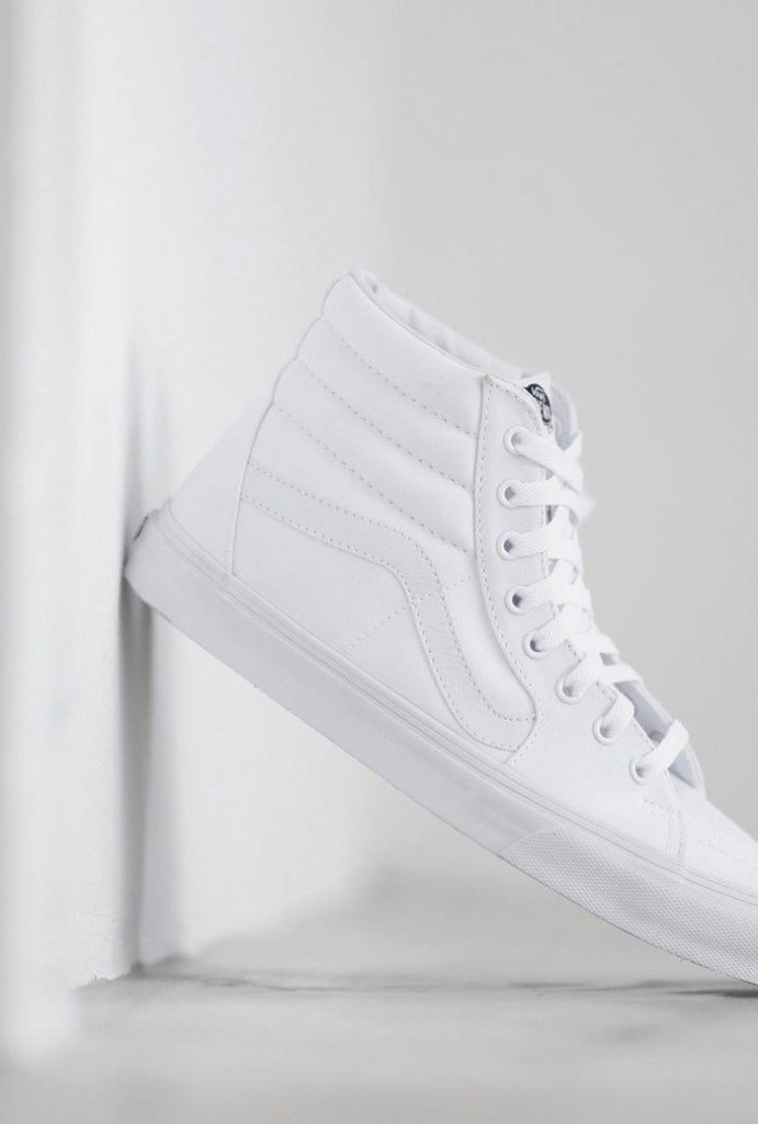 VANS Pure White Sk8hi | SOLETOPIA