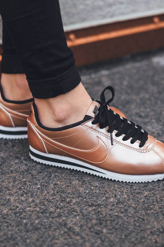 nike cortez bronze